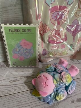 AUTHENTIC Shinwoo The Secret Bear Garden - Flower Grave - Finding Unicorn